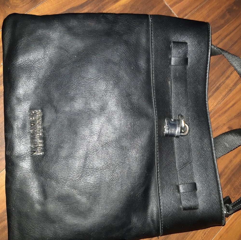 Kenneth Cole Reaction Purse